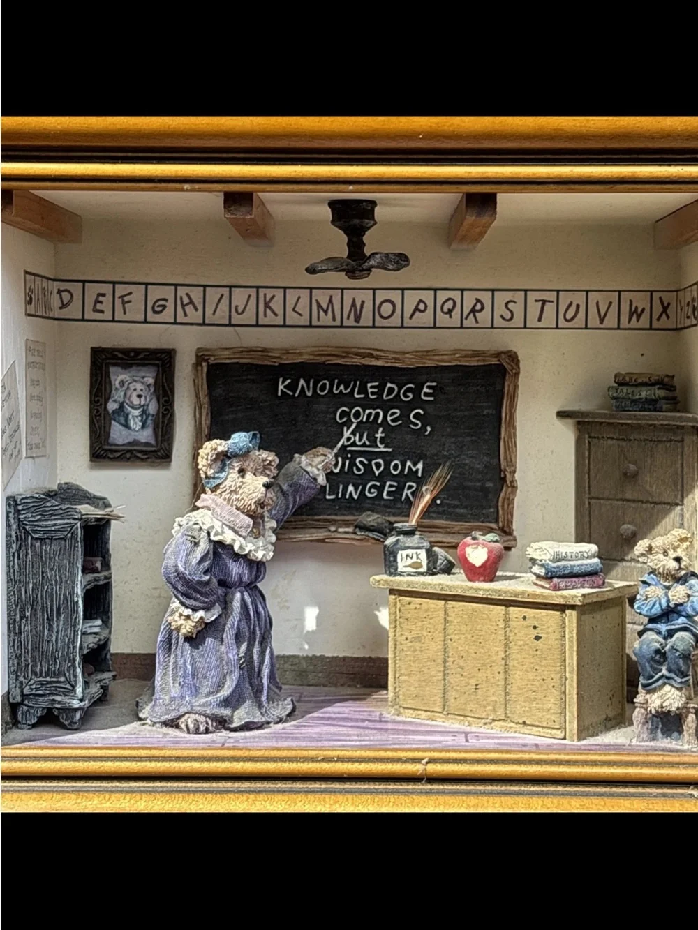 Boyds Bears Schoolhouse Shadow Box Diorama Classroom Teacher Bearstone Vintage